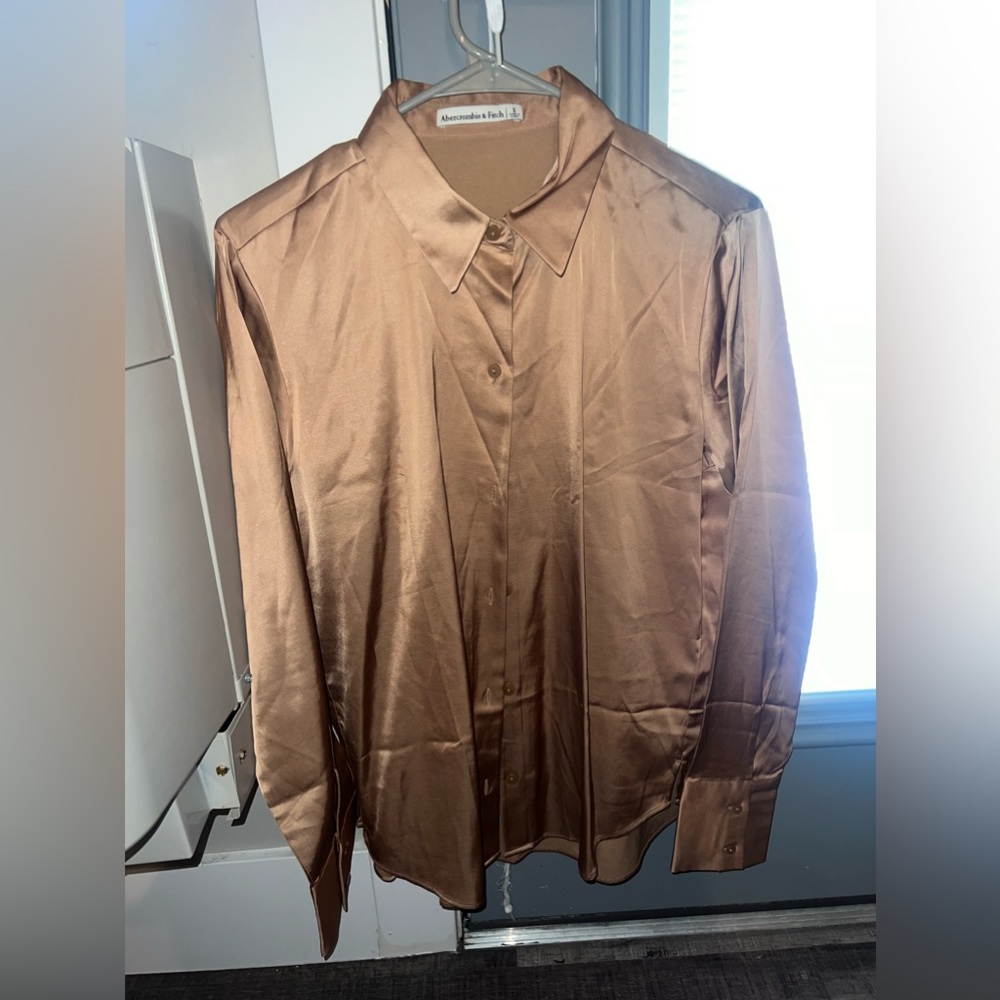 Abercrombie and fitch satin blouse